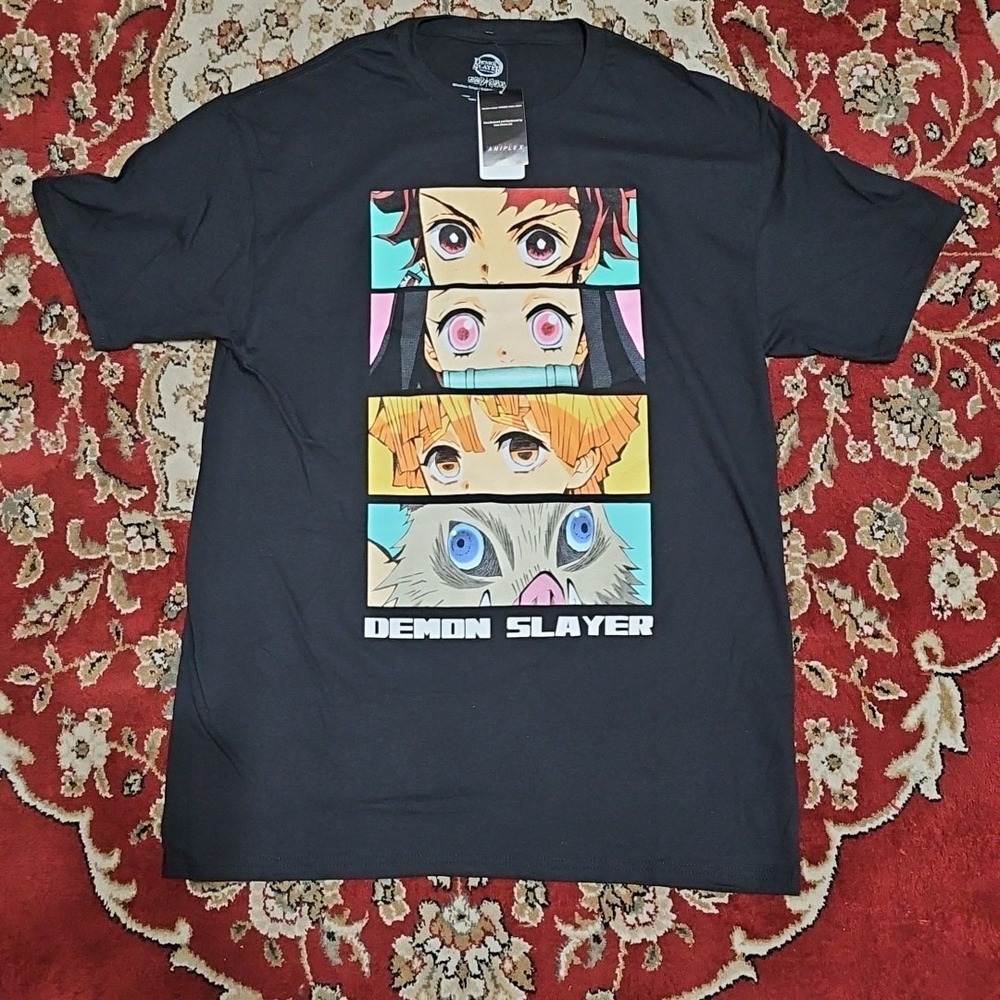 Demon Slayer T-Shirt Size Medium Unisex Aniplex